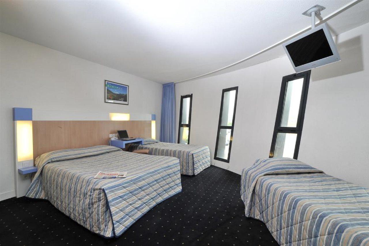 The Originals Access, Hotel Millau Sud L'Hospitalet-du-Larzac Bagian luar foto