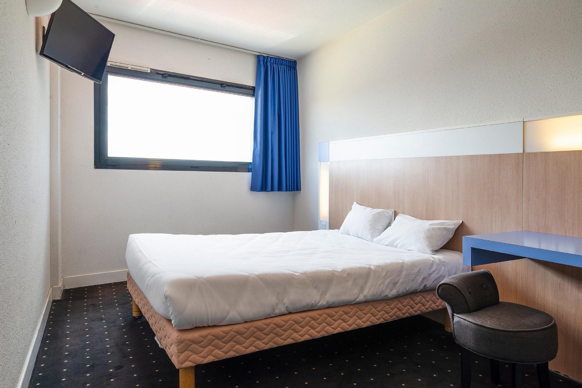 The Originals Access, Hotel Millau Sud L'Hospitalet-du-Larzac Bagian luar foto