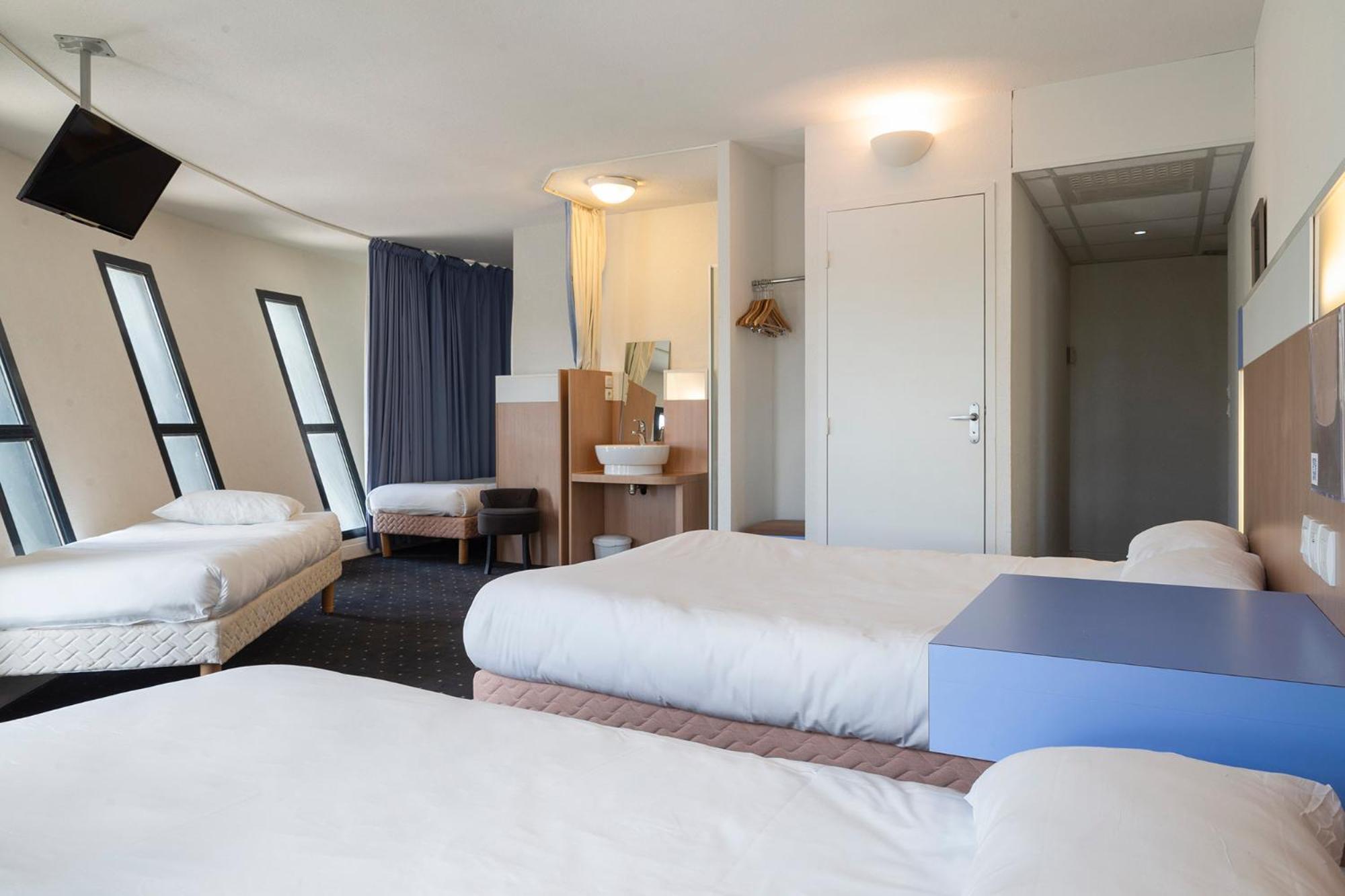 The Originals Access, Hotel Millau Sud L'Hospitalet-du-Larzac Bagian luar foto